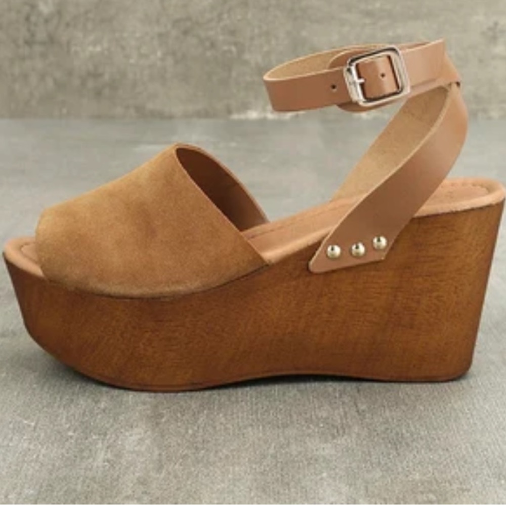 Seychelles Forward Platform Cognac Suede Wedges